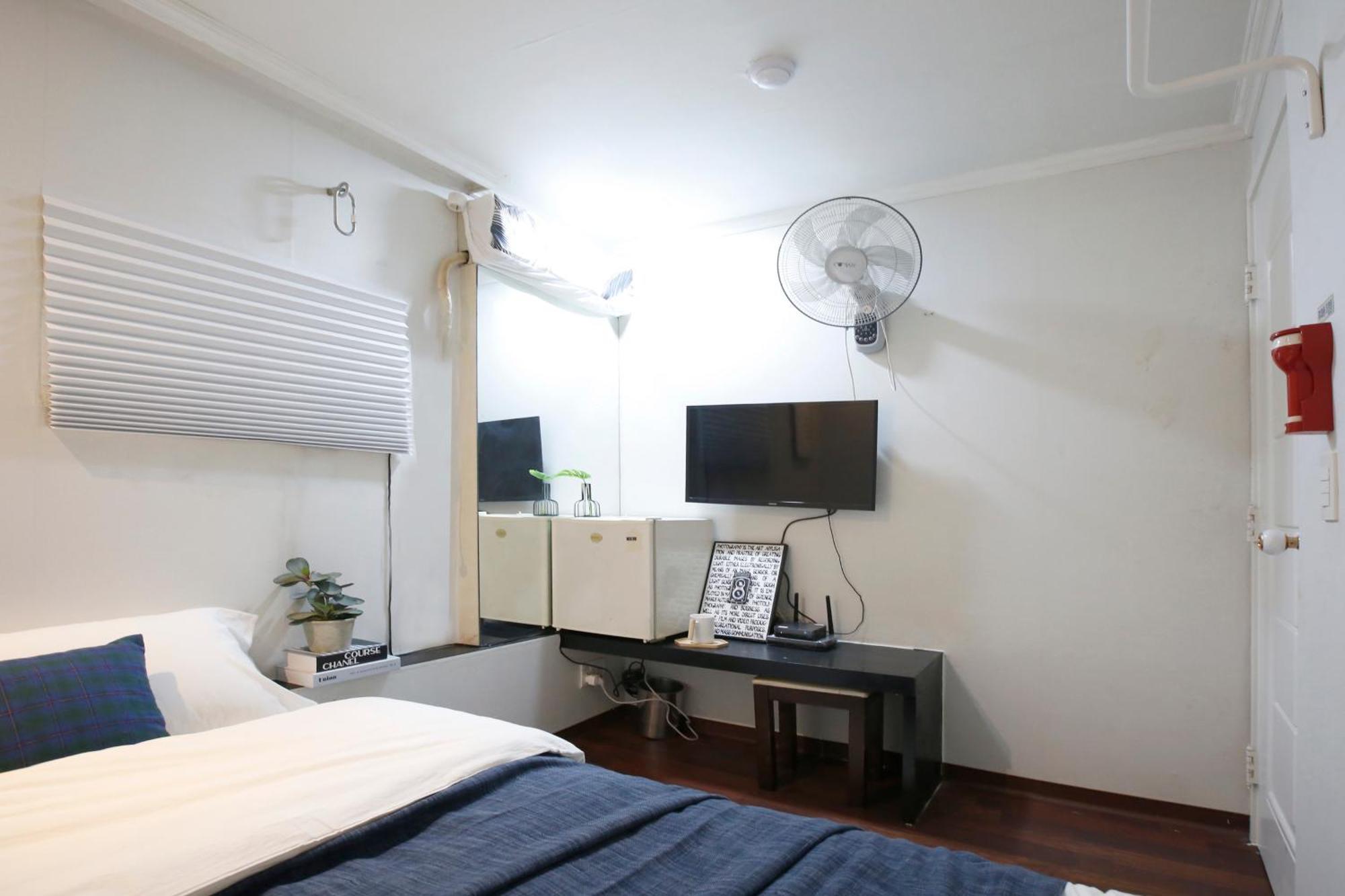 Jongno Private House *